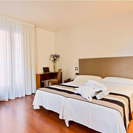 Monjas Del Carmen Hotel Гранада Номер фото